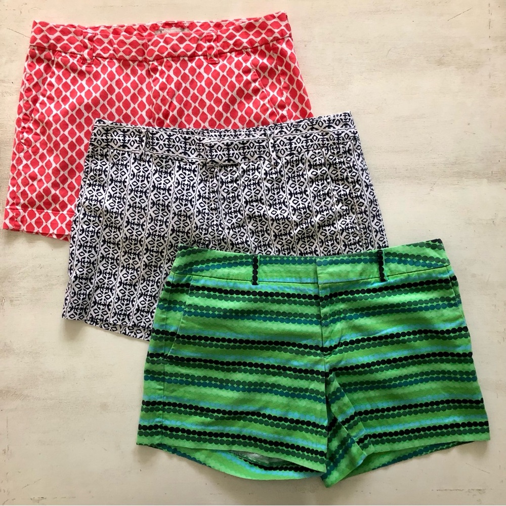 🌷Banana Republic Bermuda Casual Stretchy Shorts preowned size 6